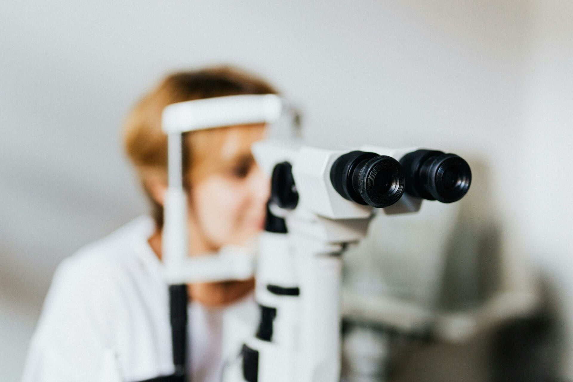 eye exam for optometry clinic service