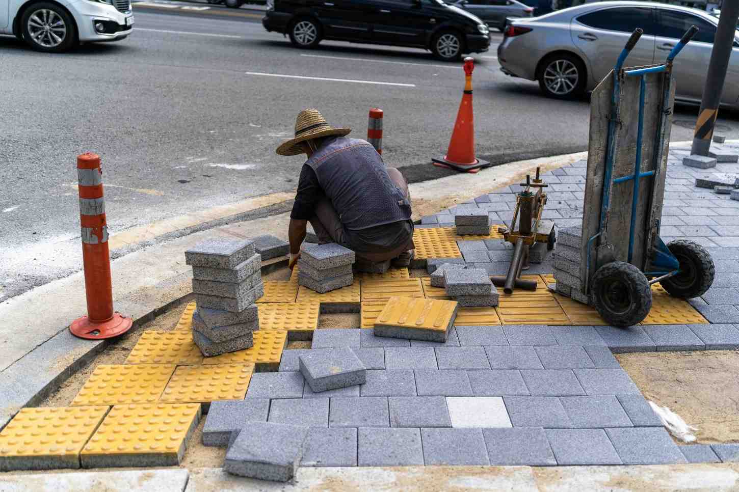 paver working